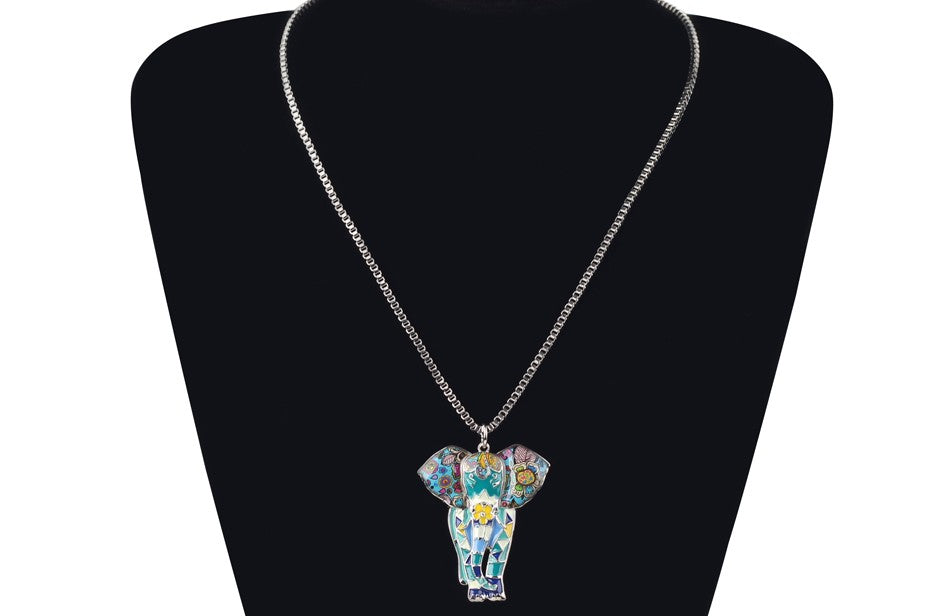 Collier Pendentif Éléphant Majestueux – Image 12