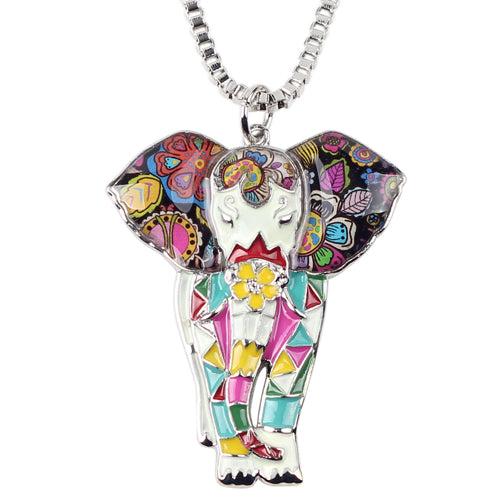 Collier Pendentif Éléphant Majestueux Blanc