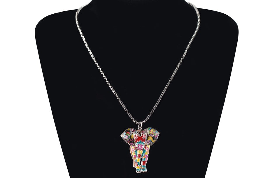 Collier Pendentif Éléphant Majestueux – Image 7
