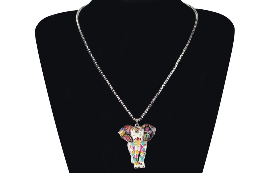 Collier Pendentif Éléphant Majestueux – Image 8